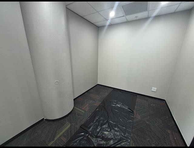 318M² OFFICE TO LET IN SANDTON CENTRAL